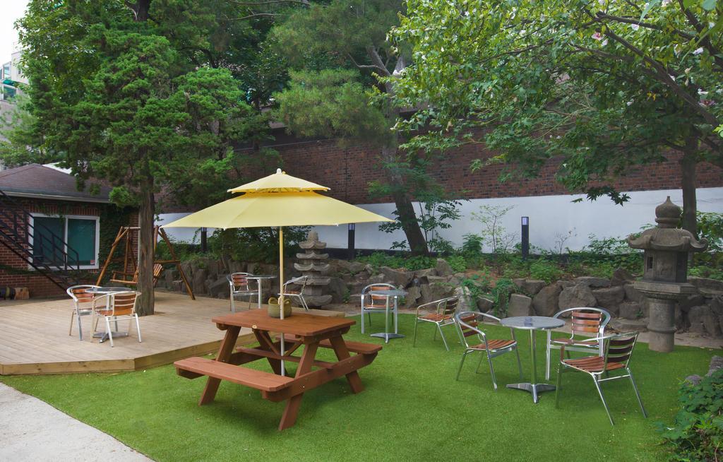 24 Guesthouse Namsan Garden Seoul Exterior foto