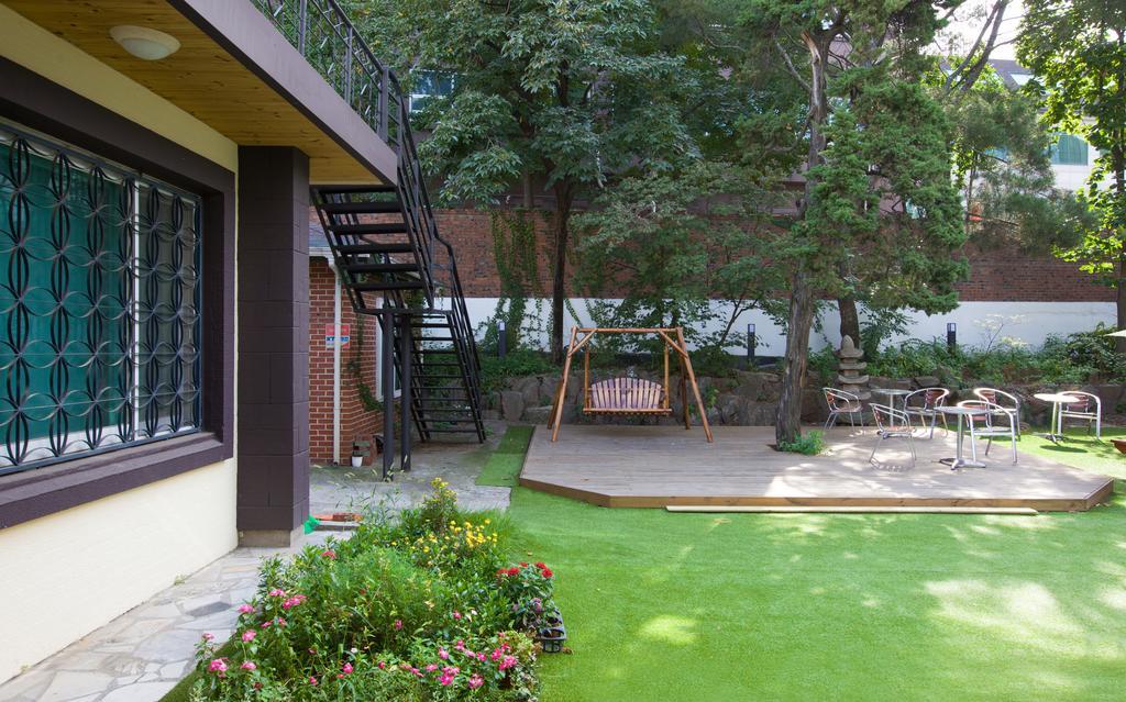 24 Guesthouse Namsan Garden Seoul Exterior foto