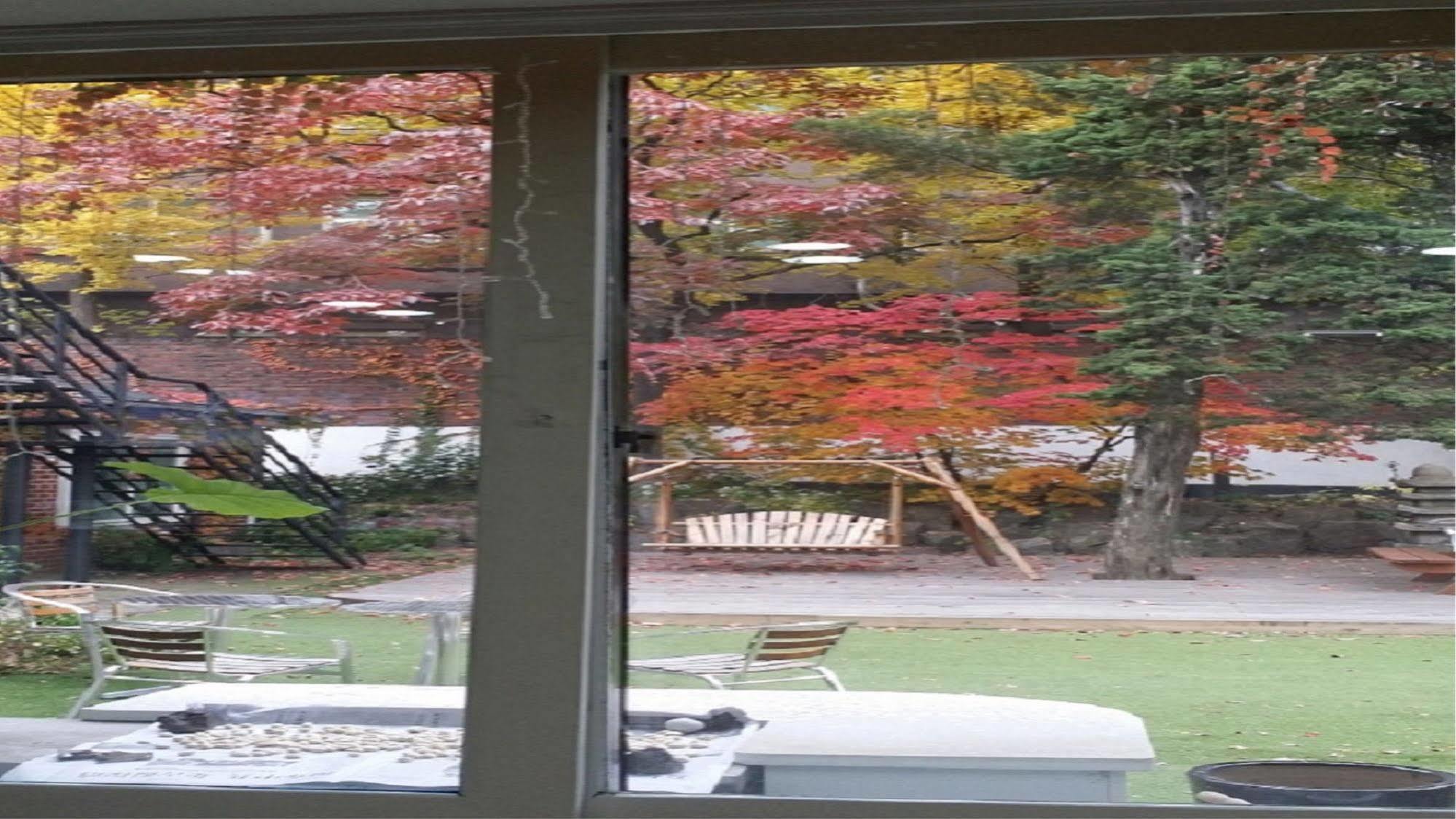 24 Guesthouse Namsan Garden Seoul Exterior foto